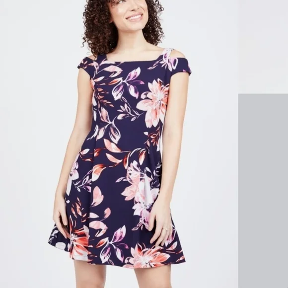Vince Camuto | Dresses | Vince Camuto Floral Dressnew | Poshmark Vince Camuto | Dresses | Vince Camuto Floral Dressnew | Poshmark